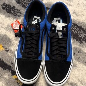 Men’s Vans size 11.5